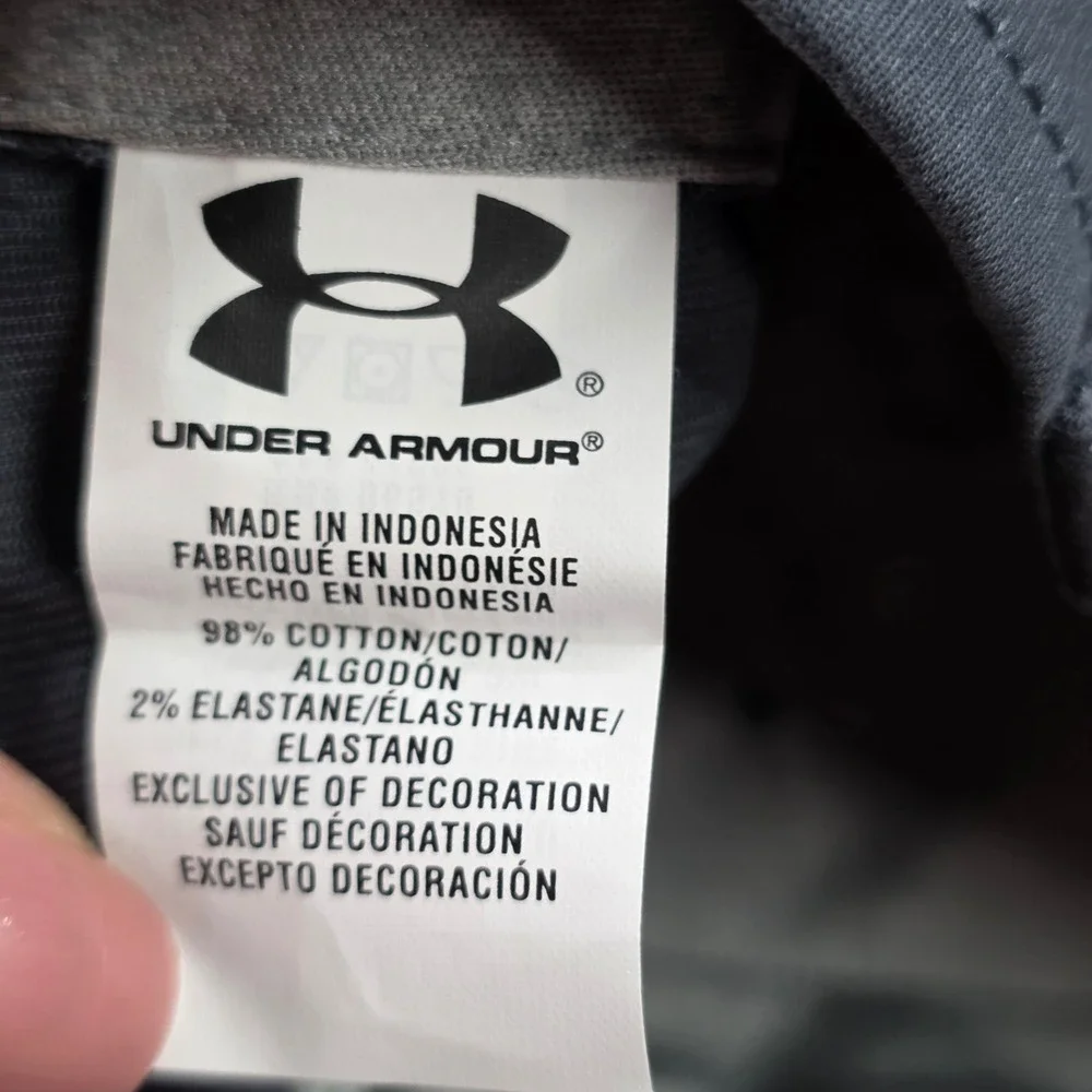 Under Armour Chino Pants Mens 42x32 Gray Straight Leg Stretch Golf Trousers NWT